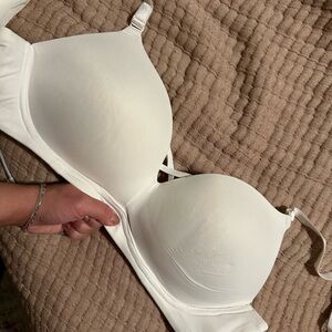 NWOT Torrid White Push Up Bra